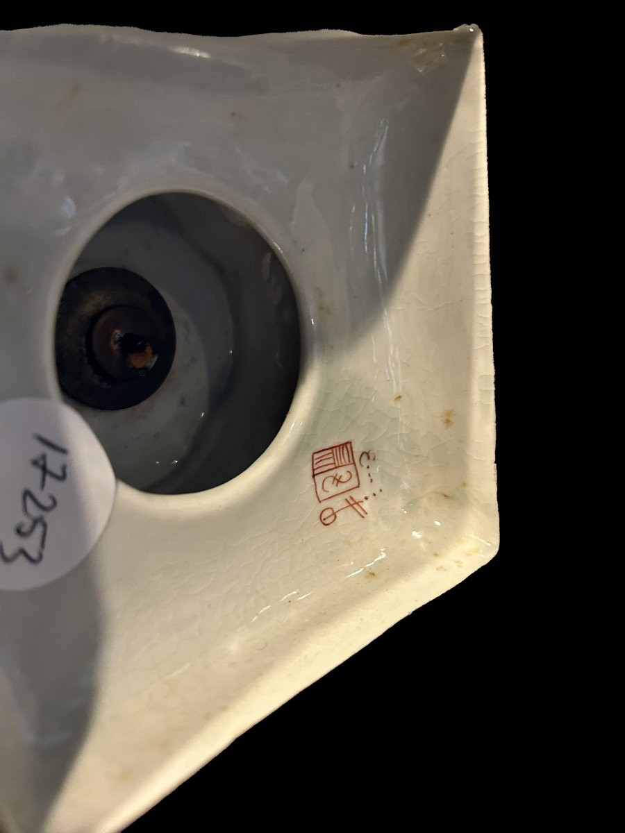 Pair Of Chinese Single-flower White Porcelain Vases With Floral Decoration – Early 20th Century-photo-4