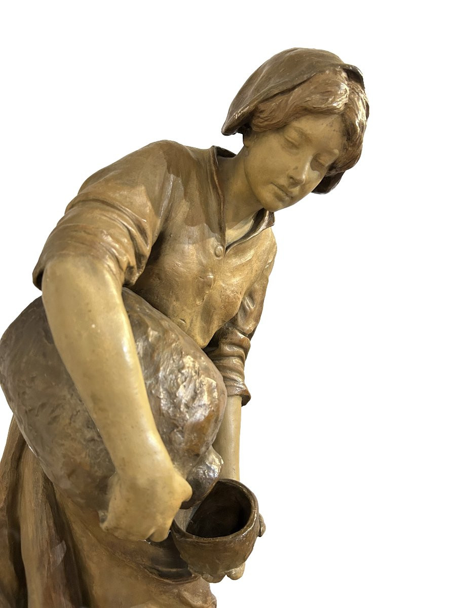 Sculpture Française du XIXe Siècle – Jeune Paysanne Versant de l’Eau (Fin 1800)-photo-3