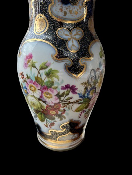 Paire de Lampes de Table Françaises du XIXe Siècle en Porcelaine Polychrome Peinte à la Main – -photo-2