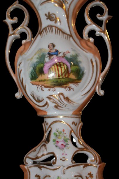 Pair Of 19th Century French Rocaille Style Pierced Porcelain Vases With Floral And Figural Deco-photo-2