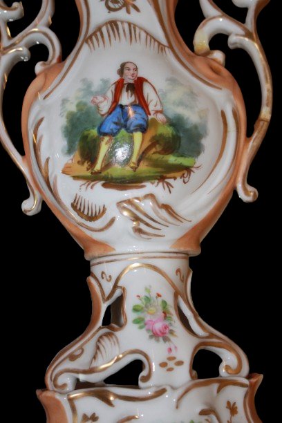 Pair Of 19th Century French Rocaille Style Pierced Porcelain Vases With Floral And Figural Deco-photo-3