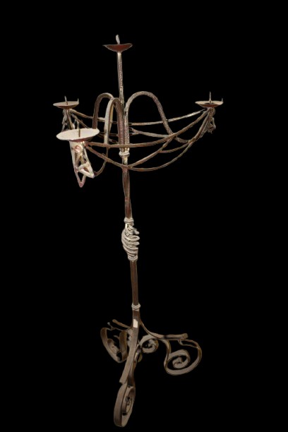 Lampadaire en Fer Forgé Style Art Nouveau – Fin XIXe / Début XXe Siècle