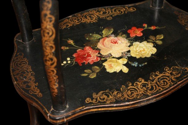 Petite Table Étagère Française Napoléon III en Bois Ébonisé – XIXe Siècle-photo-4