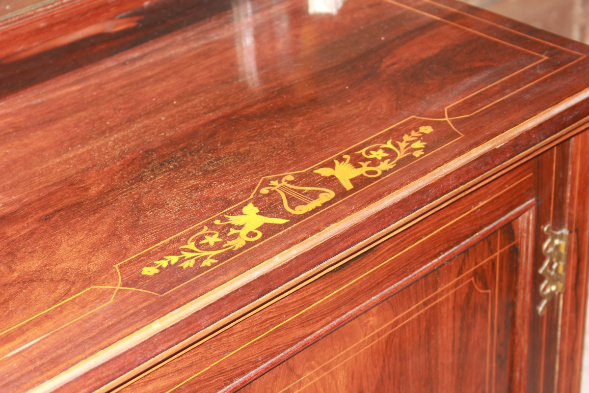 Vitrine basse victorienne de la seconde moitié du 19ème siècle en palissandre avec marqueterie -photo-3