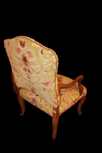Paire de fauteuils bergères français en noyer avec tissu damassé – Milieu du XIXᵉ siècle-photo-3