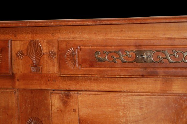 Tall Provençal Sideboard With 2 Doors In Cherry Wood-photo-3