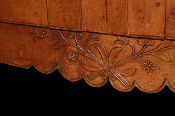 Tall Provençal Sideboard With 2 Doors In Cherry Wood-photo-1