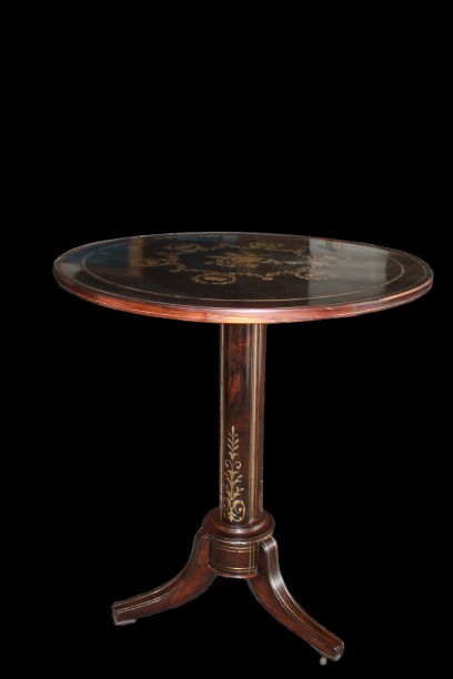 Table circulaire française style Charles X en palissandre avec marqueterie de laiton, -photo-1
