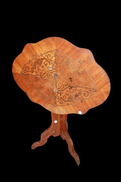 Luigi XV-style Inlaid Sail-shaped Coffee Table-photo-2