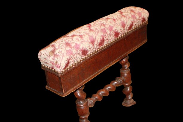 19th-century French Kneeling Chair Made Of Oak-photo-2