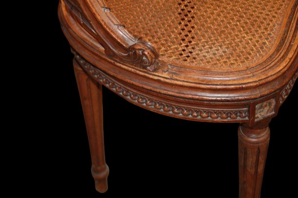 Fauteuil ancien français style Louis XVI en noyer avec cannage, fin XIXe siècle-photo-3