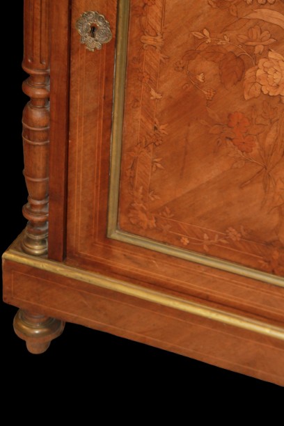 Petit buffet ancien français style Louis XVI en bois de rose avec marbre rouge, XIXe siècle-photo-1