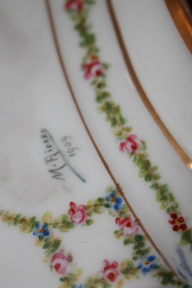 Small Rectangular White French Porcelain Tray With Figures-photo-1