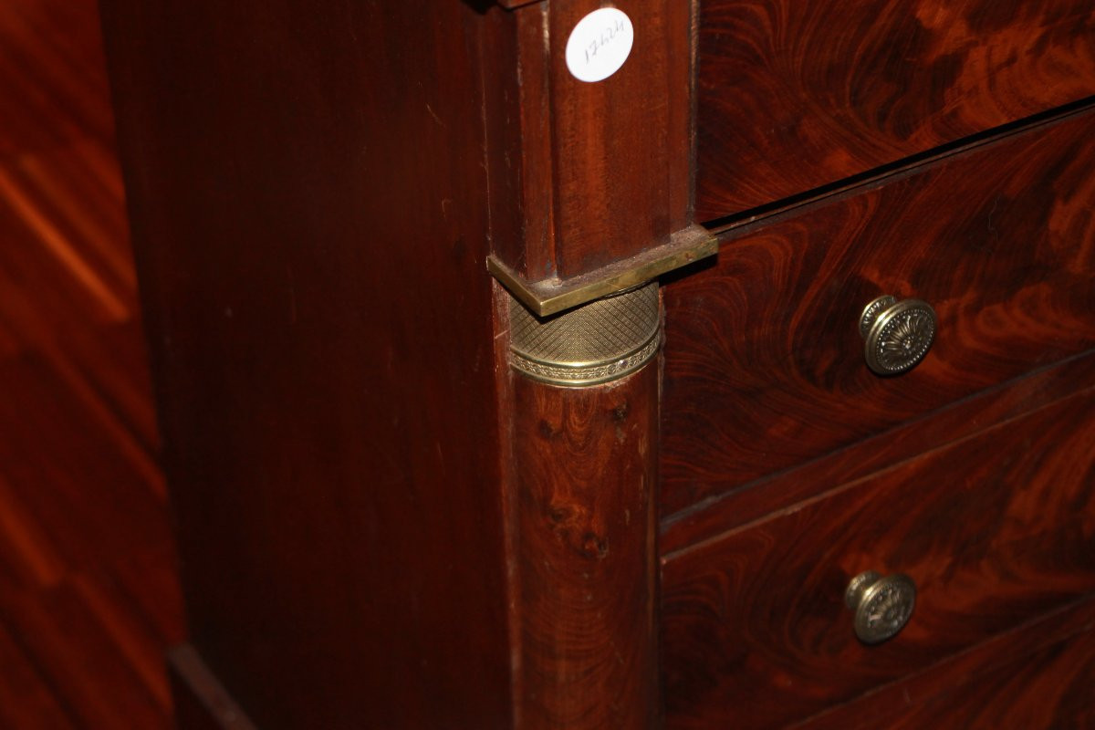 Petit commode française style Empire en acajou avec plateau en marbre noir, XIXe siècle-photo-1