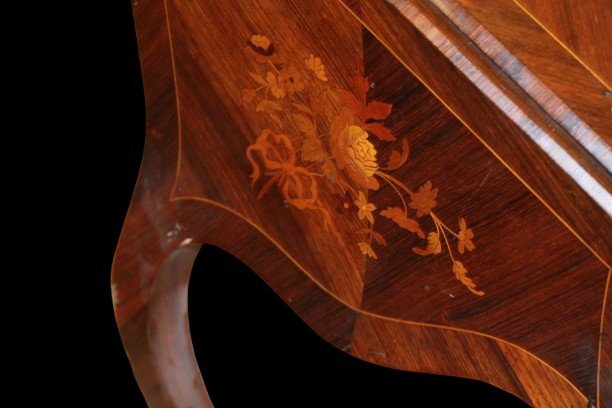 Cabinet ancien français style Louis XV en bois de rose avec marqueterie florale et bronzes doré-photo-5