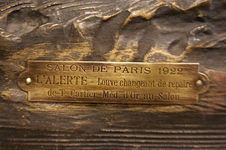 Sculpture Of A She-wolf With A Cub In Her Mouth By Thomas François Cartier-photo-3