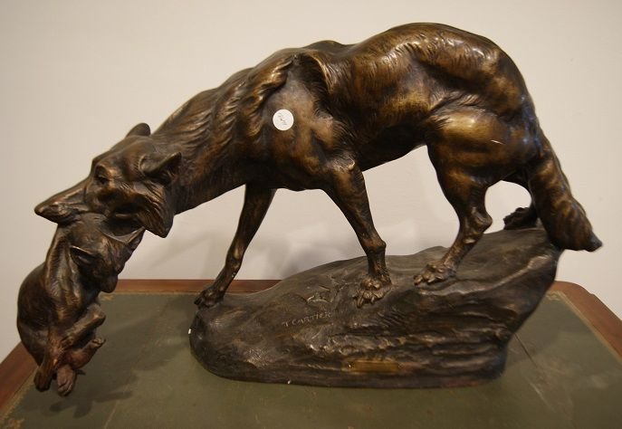 Sculpture Of A She-wolf With A Cub In Her Mouth By Thomas François Cartier