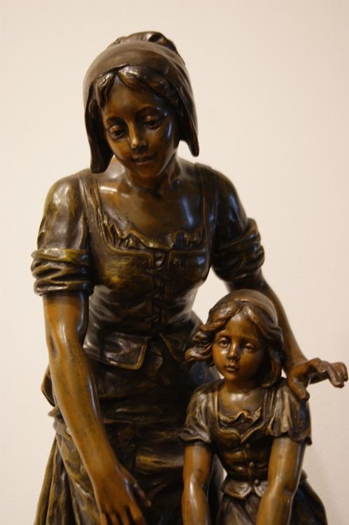 Zamak Sculpture By émile Nestor Joseph Carlier (1849–1927) Depicting A Woman With A Little Girl-photo-2
