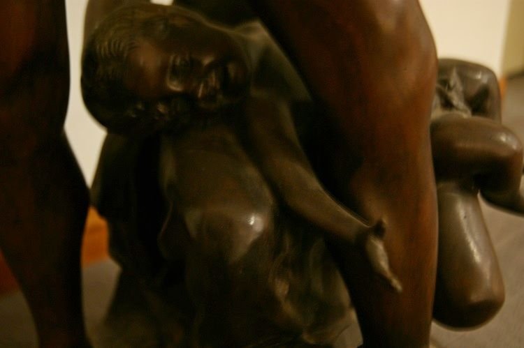 Sculpture antique en bronze de A. De Luca représentant 3 personnages-photo-2