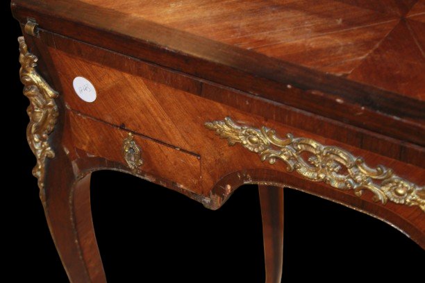 Petit bureau bonheur-du-jour français style Louis XV en bois de rose, milieu XIXe siècle-photo-4