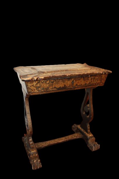 Table à ouvrage française de Dieppe en bois noirci avec incrustations d’ivoire, fin XIXe siècle-photo-1