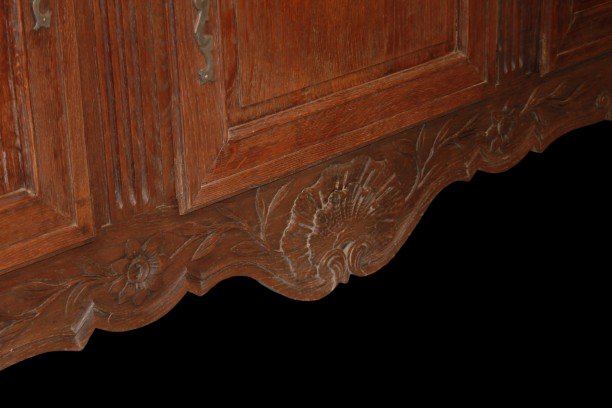 Provençal French Sideboard From The Second Half Of The 1800s, Made Of Solid Oak-photo-1
