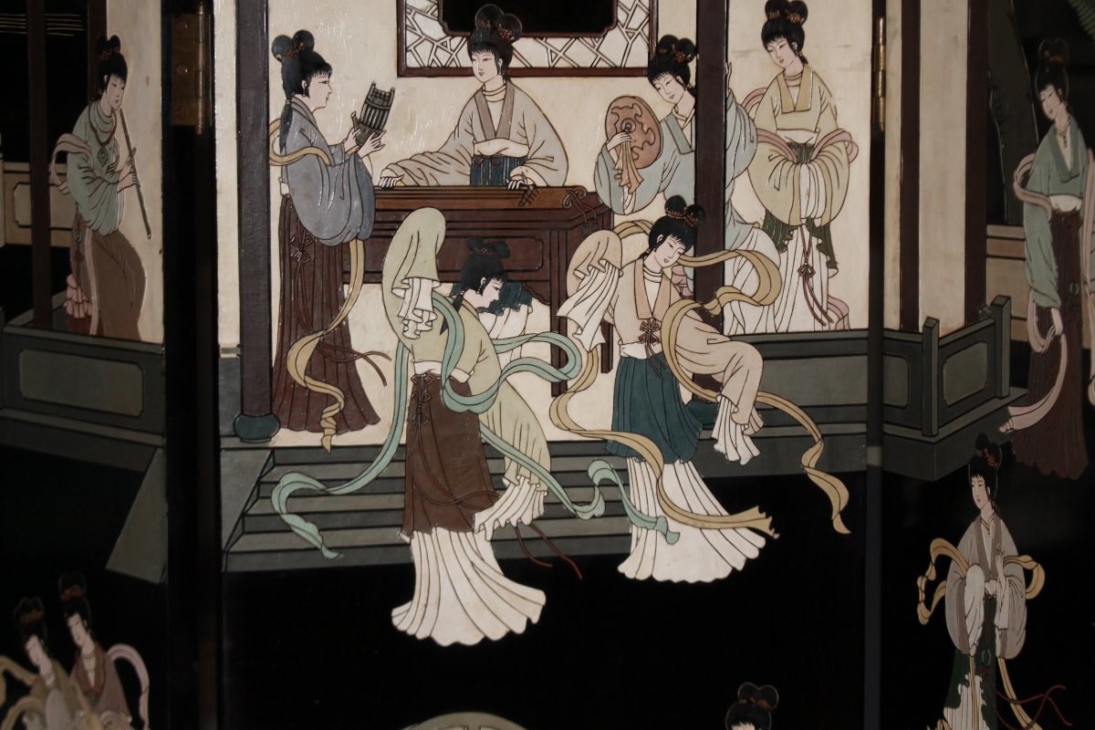 Paravent chinois à quatre feuilles en laque noire avec décor en nacre, fin XIXe siècle-photo-3