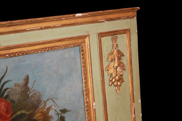 An Italian Fireplace In The Neoclassical Style, Characterized By A Rectangular Wooden Structure -photo-3