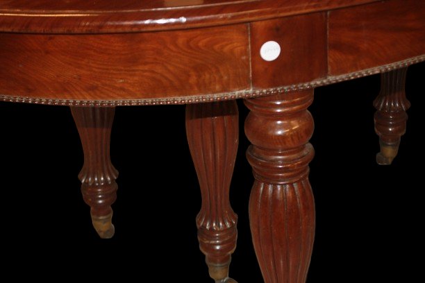 Stately, Extendable French Louis Philippe-style Oval Table-photo-3