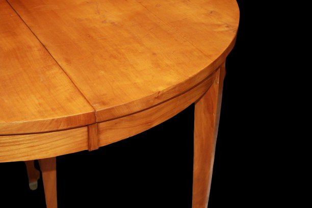 Antique Oval Table Made Of Birch Wood From Northern Europe-photo-2