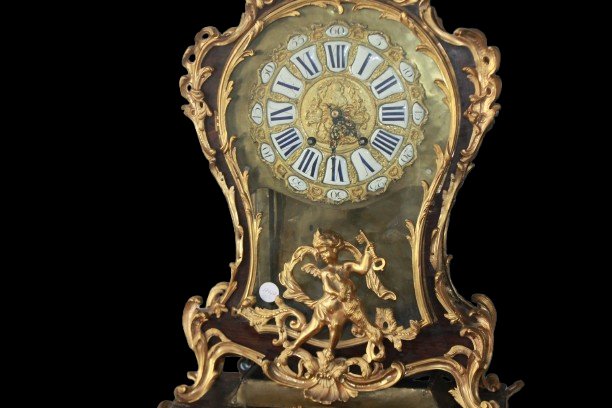 horloge murale française style Louis XV en palissandre et bronze doré, seconde moitié du XVIIIe-photo-3
