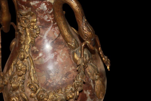 Élégante paire de cassolettes françaises en marbre et bronze doré de style Empire – XIXe siècle-photo-3
