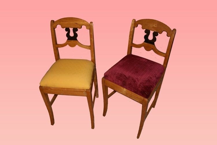 Group Of 6 Biedermeier Chairs From The 1800s In Birch Covered With Various Fabrics