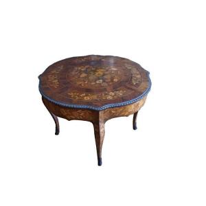 Superb Dutch Table From The 1700s Richly Inlaid