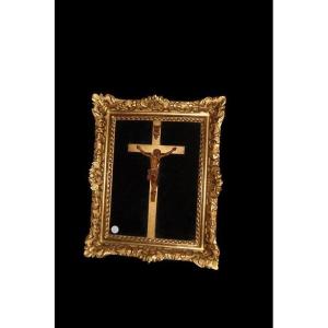 French Crucifix From The Early 1800s With Christ In Wood And A Wonderful Golden Frame