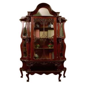 Mahogany Cabinet With Carved Patterns, With A Central Door