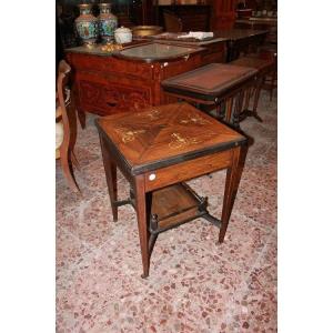 English Victorian-style Lace Handkerchief Game Table From The Second Half Of The 1800s