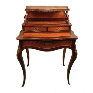 Petit Bureau En Palissandre Style Louis XV Des Années 1800 Aux Bronzes