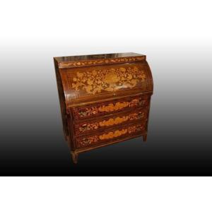 Dutch Chest Of Drawers From The Early 1800s, Louis XVI Style, In Mahogany Wood