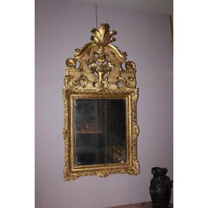 Miroir Français De La Seconde Moitié Du XVIIIe Siècle En Bois Doré à La Feuille d'Or