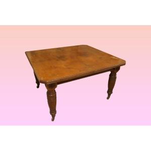  English Victorian Style Extendable Square Table From The Second Half Of The 19th Century In Wa