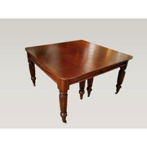 English Extending Table From The Late 1800s, In Victorian Style, In Mahogany Wood