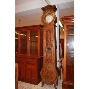 Antique French Column Clock From The 1700s Provençal Style In Walnut Wood