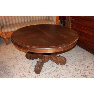 1800s Walnut Oval Extendable Table In Louis Philippe Style