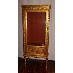 Superb French Showcase From The Second Half Of The 1800s, Louis XVI Style, In Wood Gilded With 