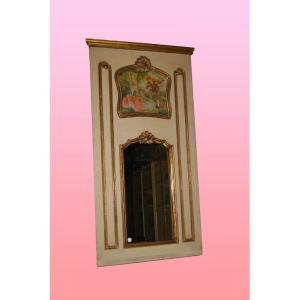 Beautiful French Fireplace With Painting From The Late 1800s, Louis XV Style, In Lacquered And 