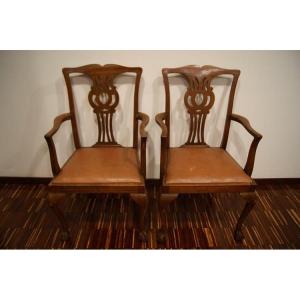 Group Of 2 English Head Chairs From The Early 1900s In Chippendale Style, Made Of Mahogany Wood