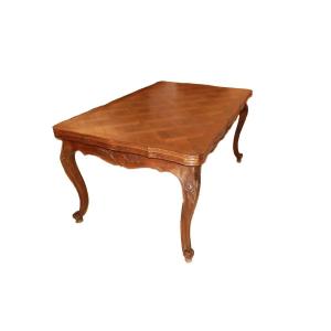 Table rectangulaire extensible provençale en noyer, fin XIXe – début XXe siècle