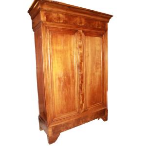 Armoire ancienne française style Louis-Philippe en noyer, restaurée, XIXe siècle