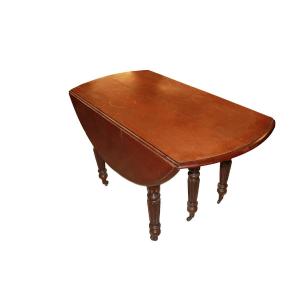 19th-century French Mahogany Table With Extendable Wings, Extending To 3 Meters
